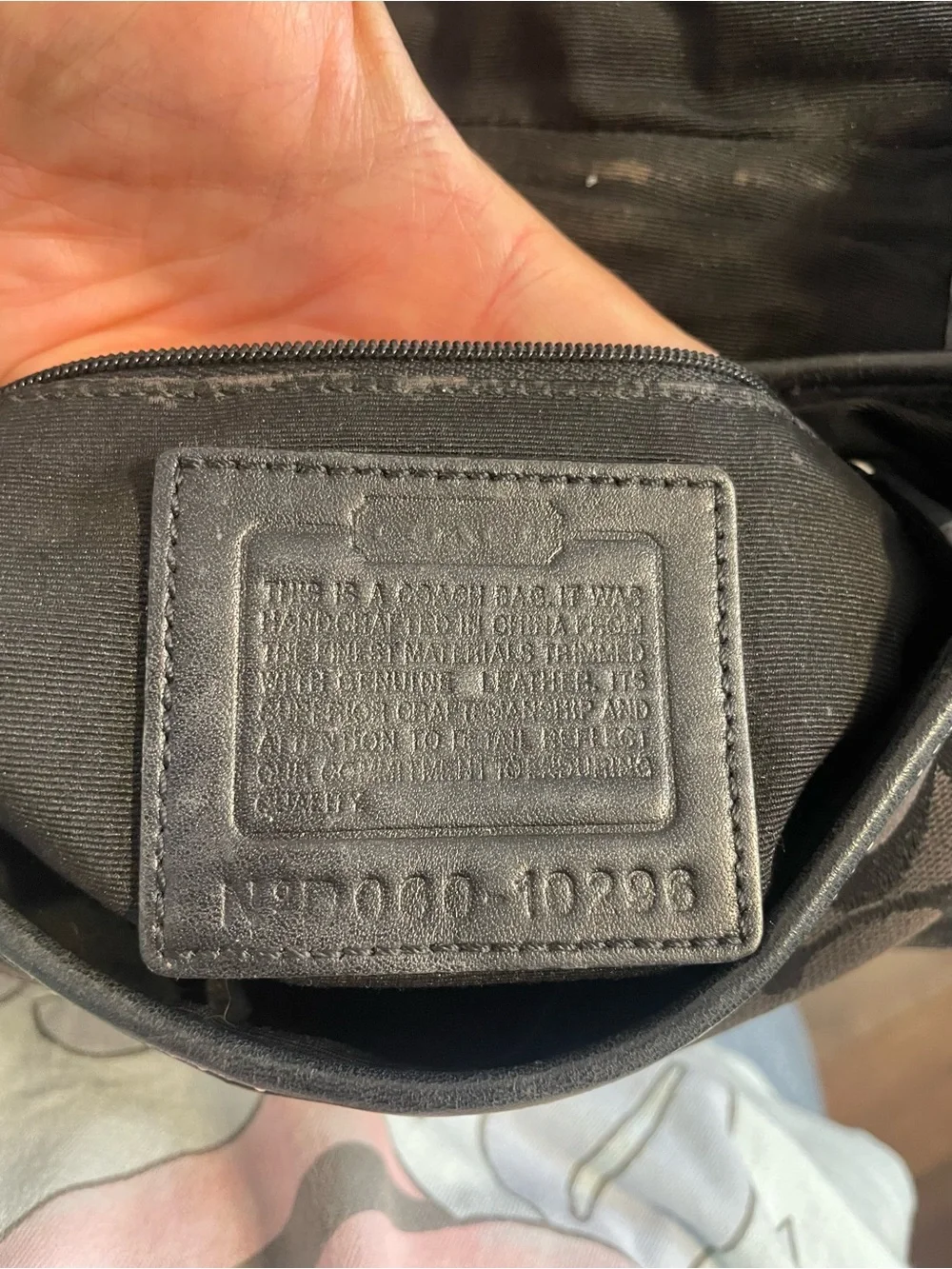 Coach Vintage Soho Black Signature Canvas Shoulder Bag Buckle Y2K